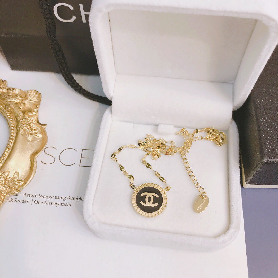Women's Shiny Titanium Steel Necklace - Luxury Gold Circle Pendant,