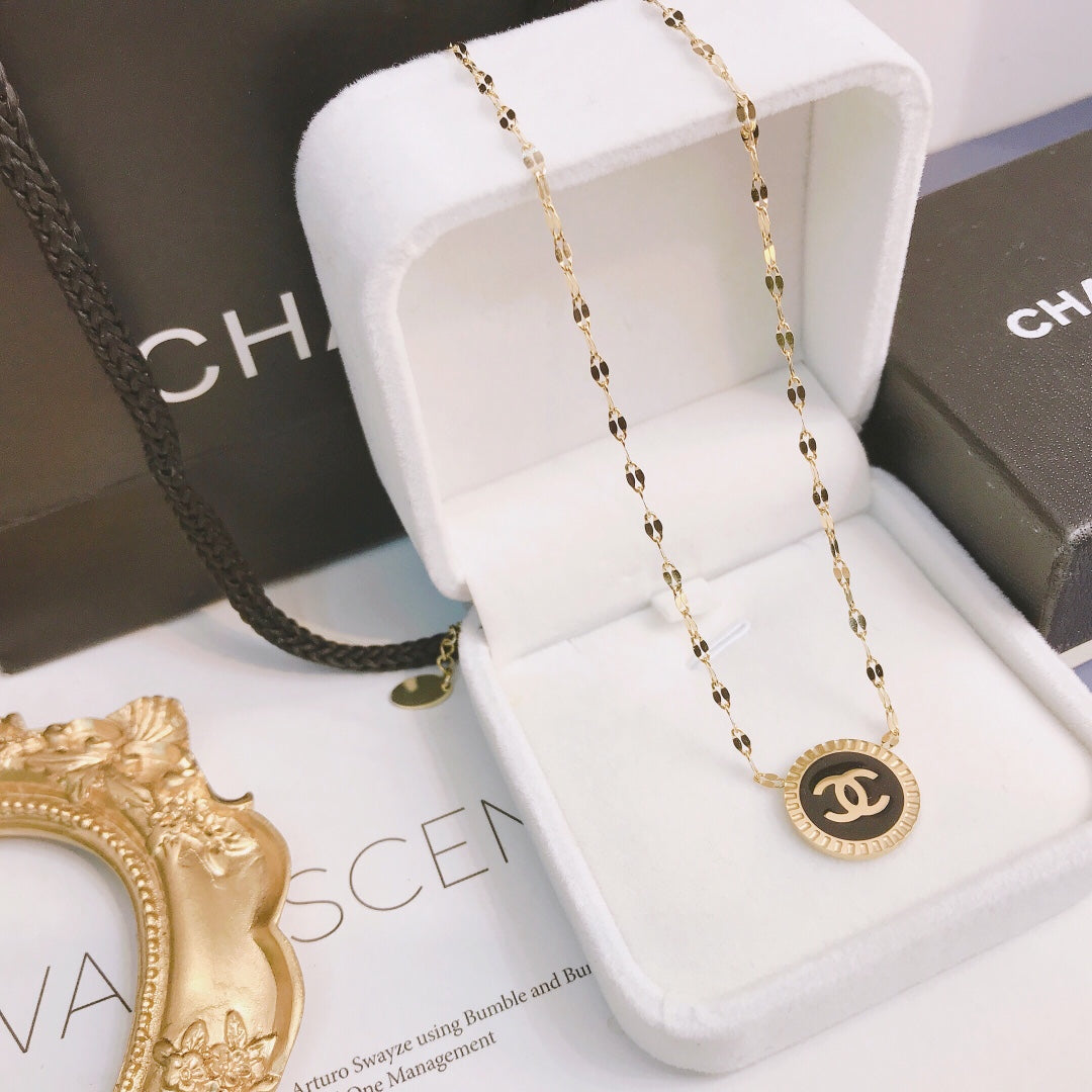 Women's Shiny Titanium Steel Necklace - Luxury Gold Circle Pendant,