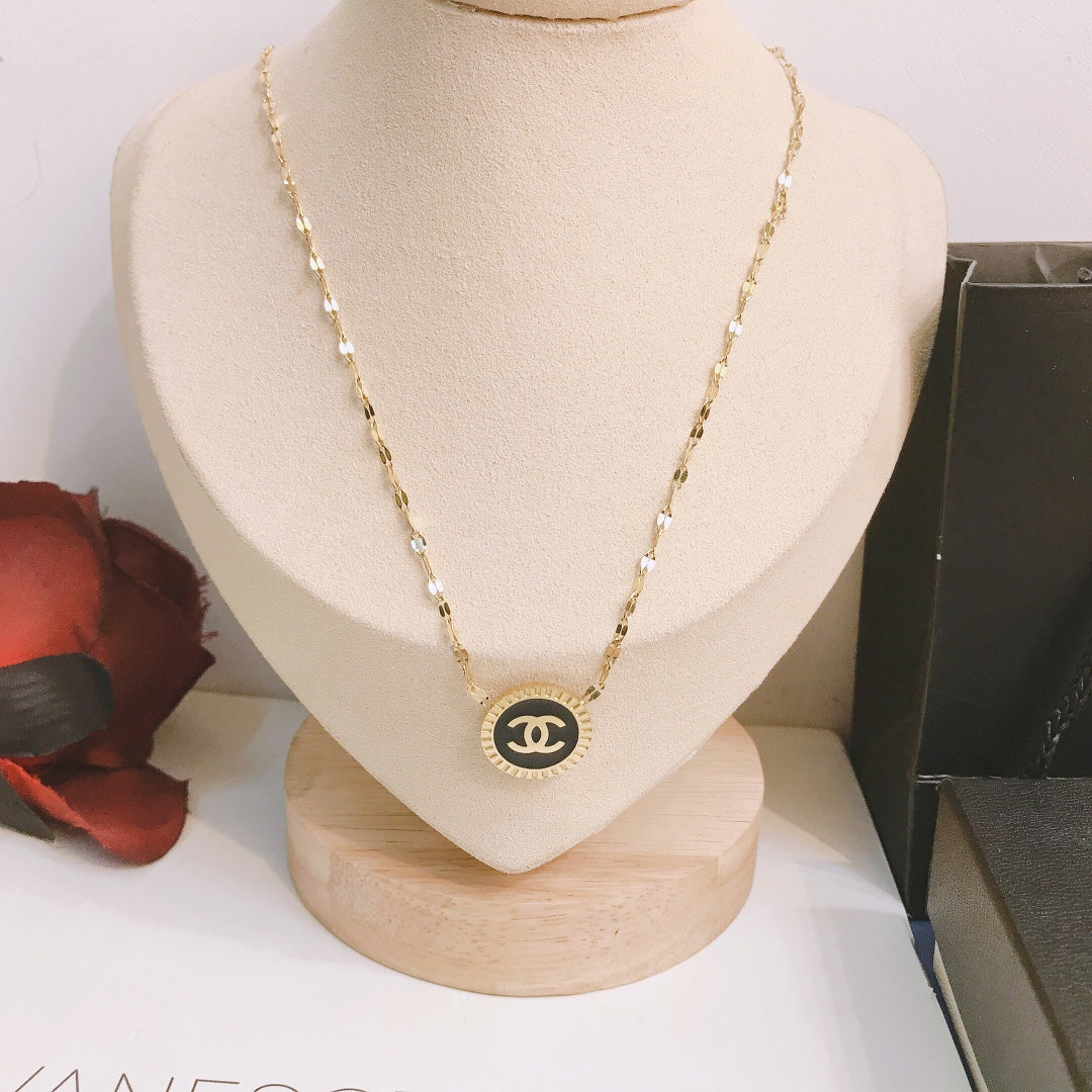 Women's Shiny Titanium Steel Necklace - Luxury Gold Circle Pendant,