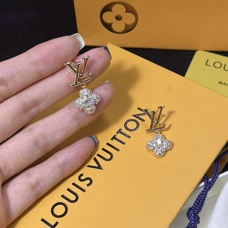 High-end Fashion Women's Pendant Earrings