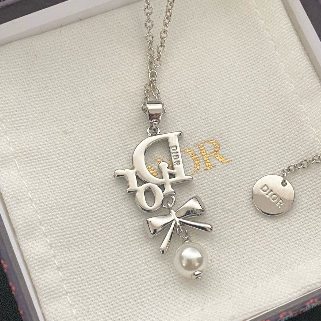 Luxury high-end Women's Fashion Pendants