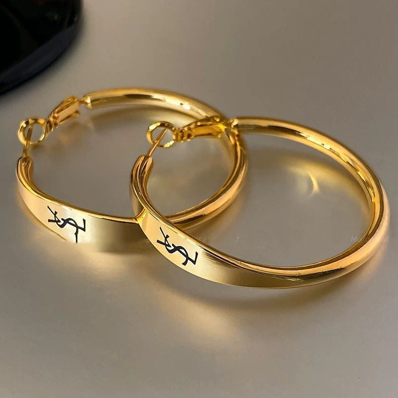 Women's Fashionable Large Circle High-end Earrings