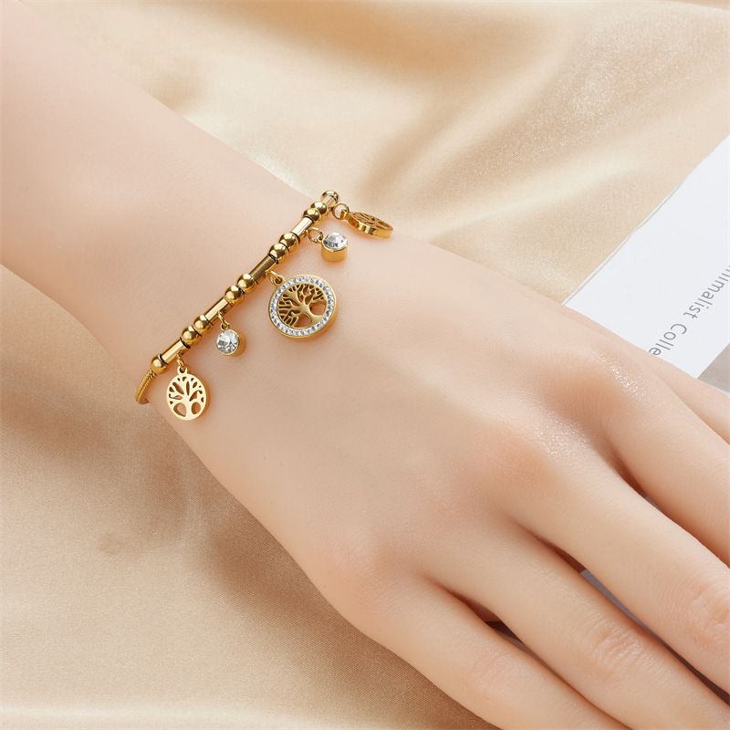 Lucky Tree Diamond Pendant Bracelet