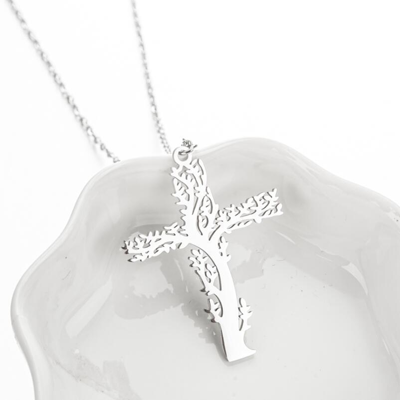 Lucky Tree Cross Guardian Chain