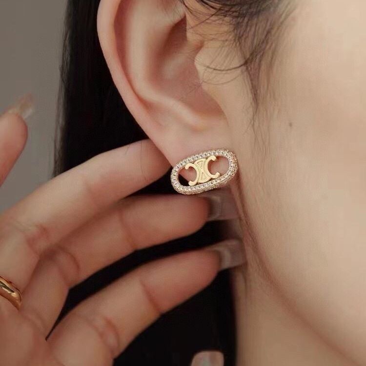 Gold Diamond Stud Earrings for Women