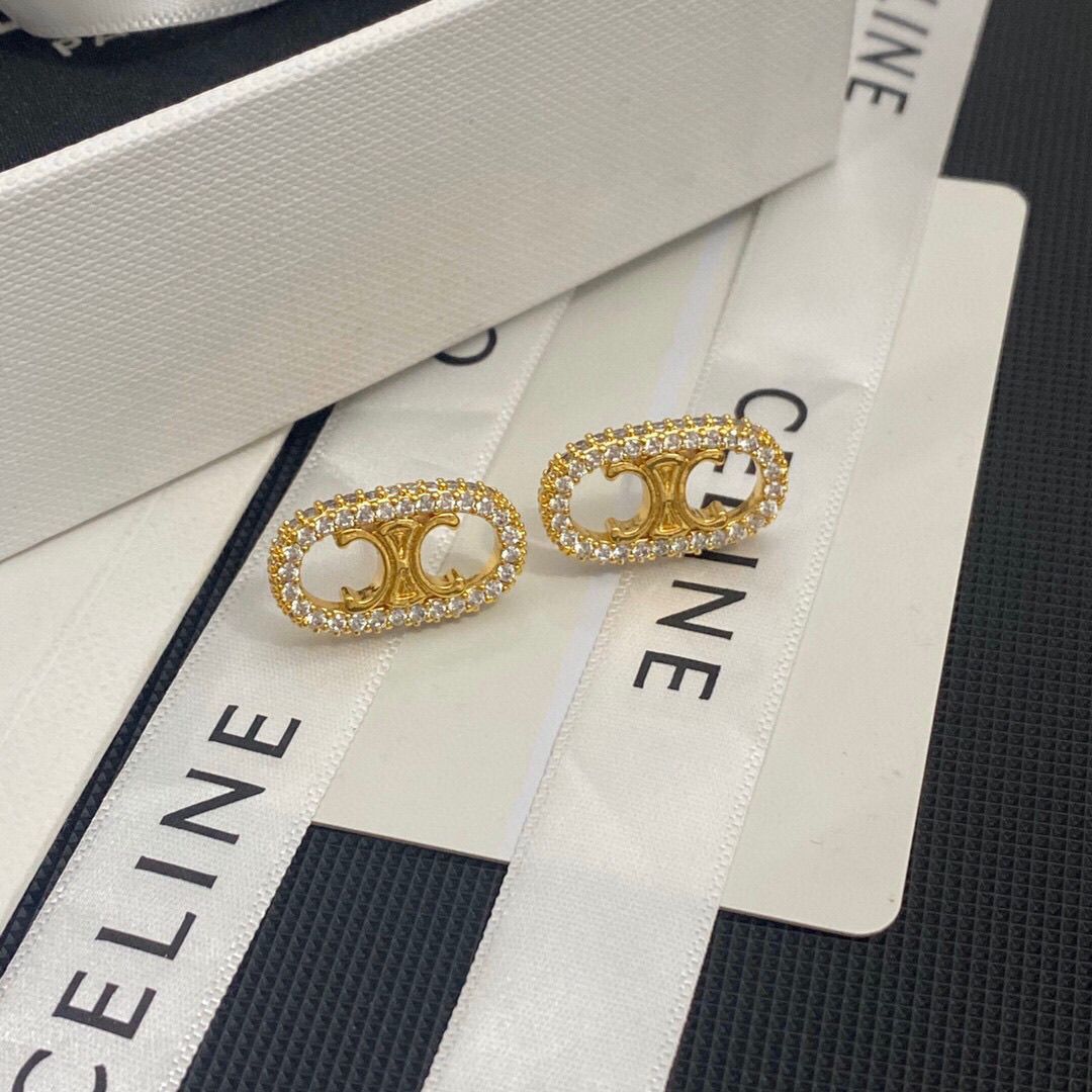 Gold Diamond Stud Earrings for Women