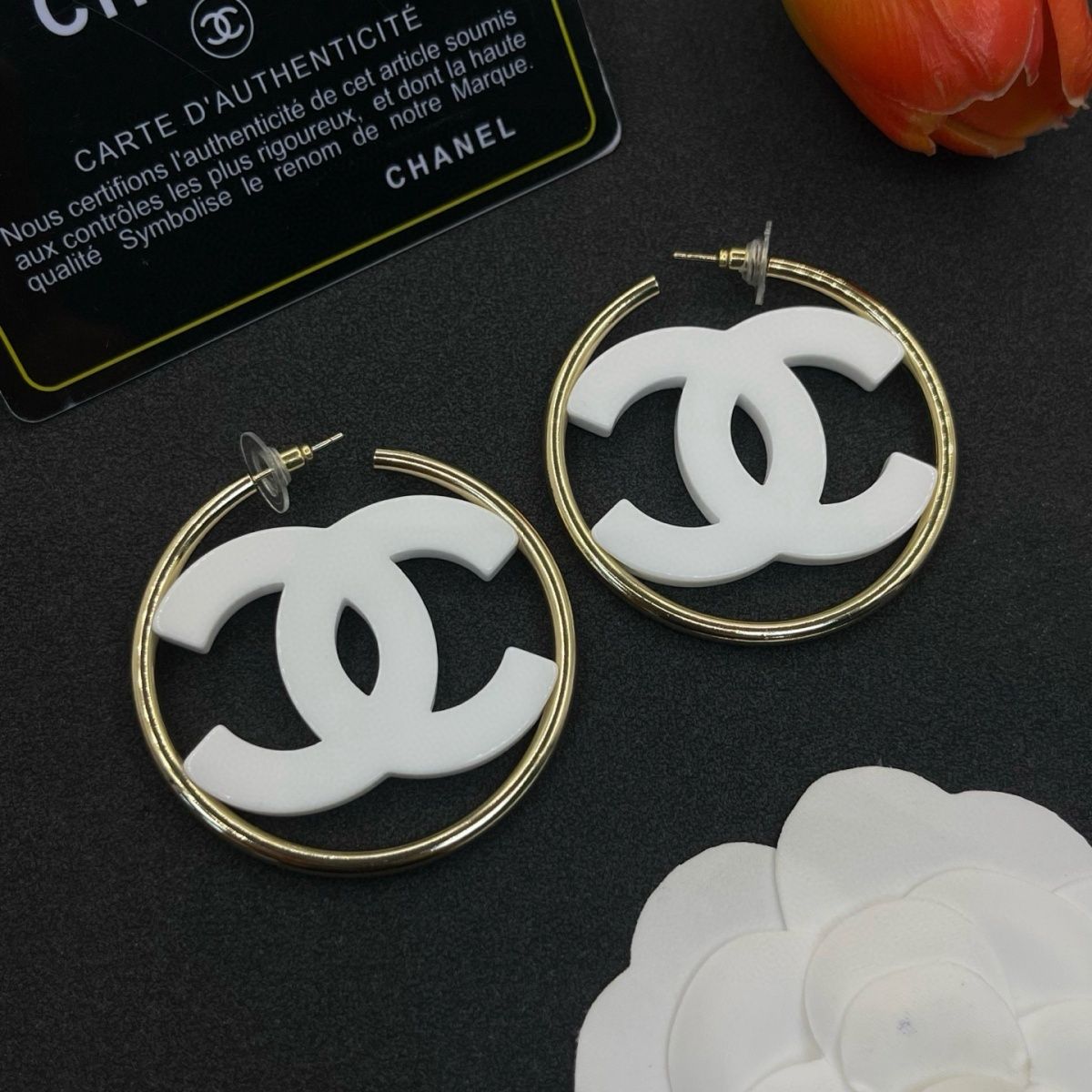 Fashionable high-end Women's acrylic Exquisite Earrings