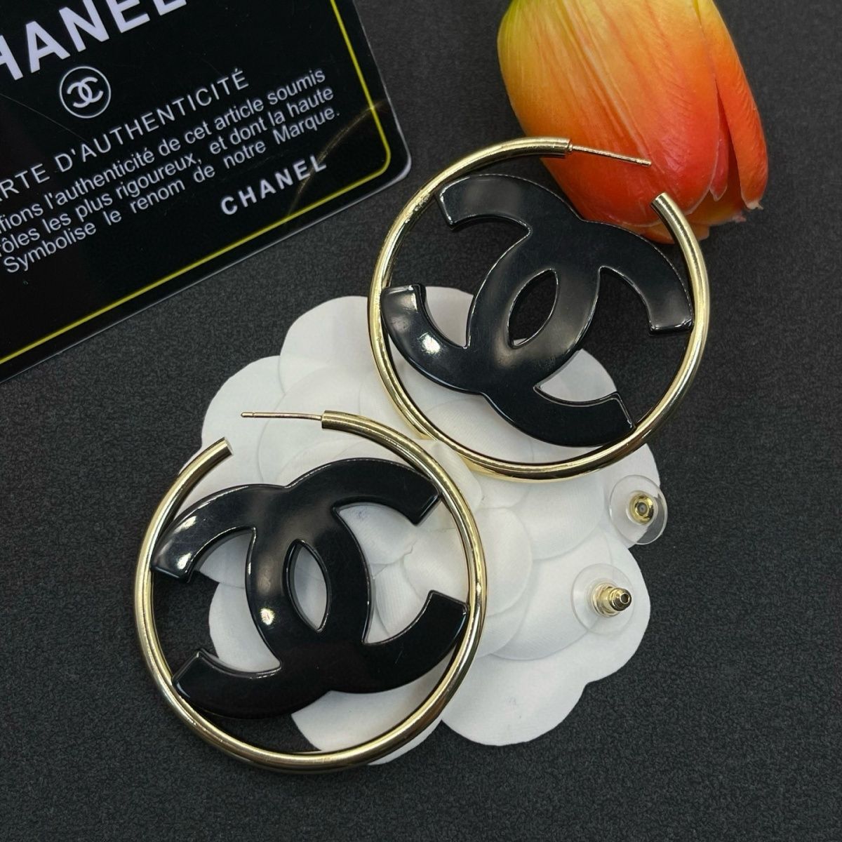 Fashionable high-end Women's acrylic Exquisite Earrings