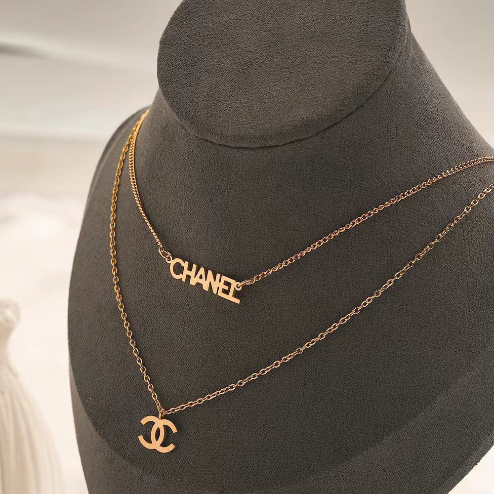 Women's high-end Fashion Jewelry Necklaces