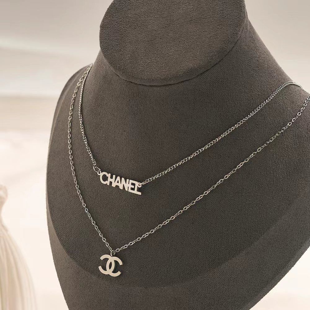 Women's high-end Fashion Jewelry Necklaces