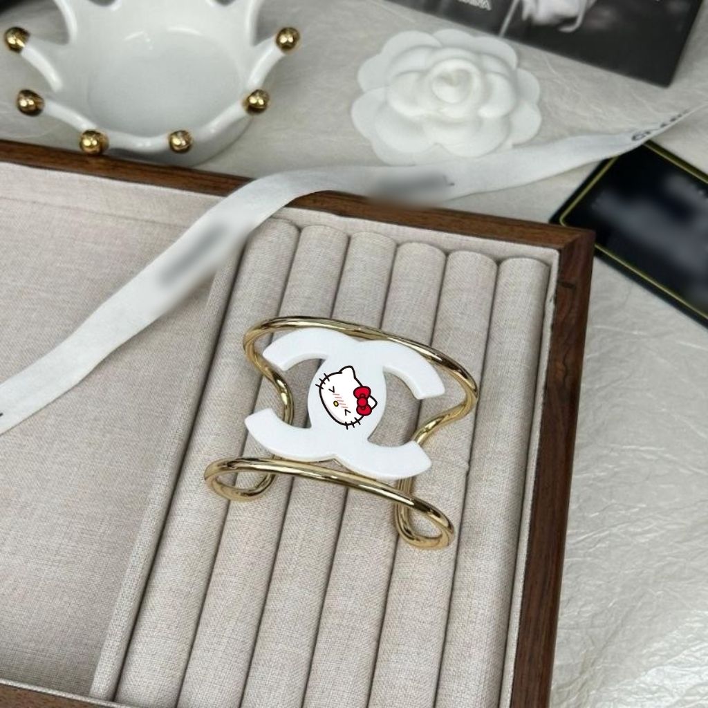 Fashionable Ladies' light luxury Accessories Bracelet