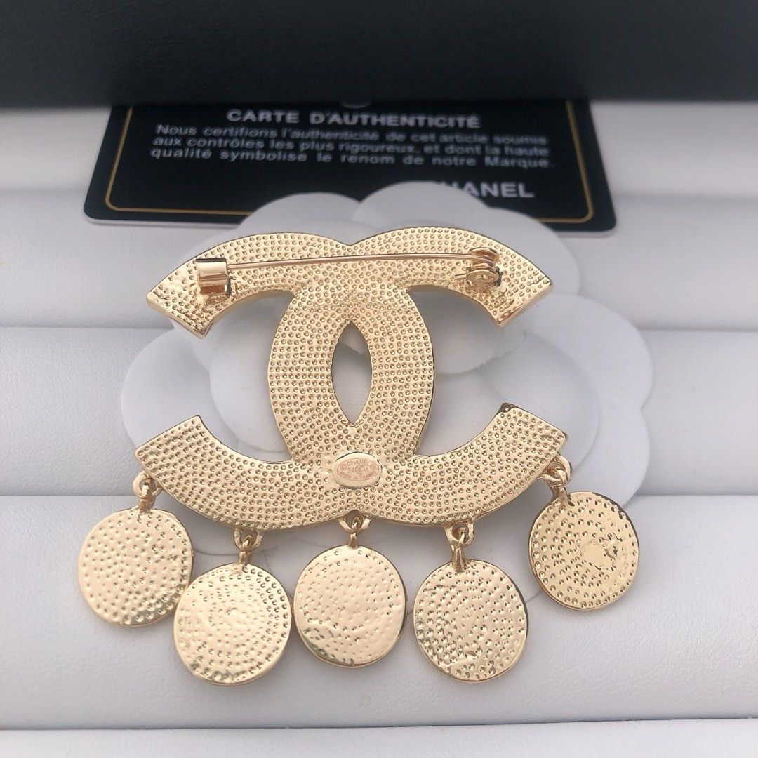 Fashionable high-end women's corsage