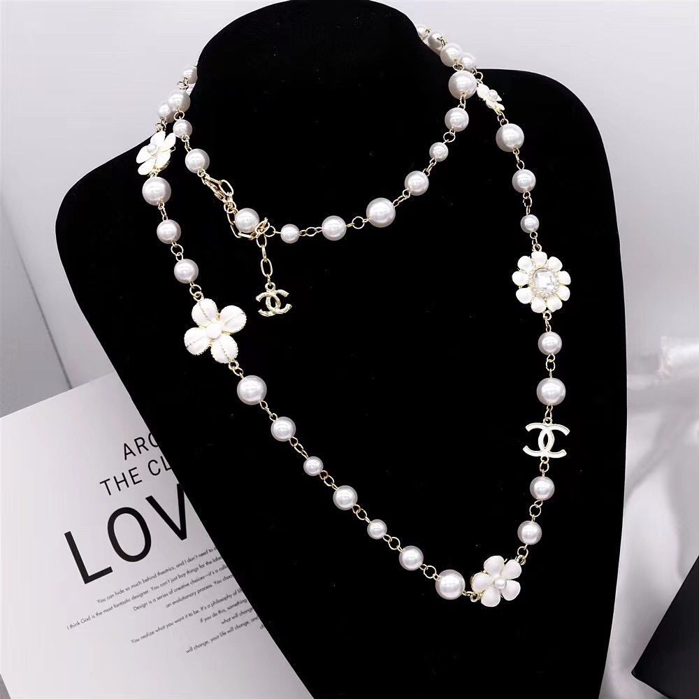 Fashionable Women's Jewelry Accessories Necklace