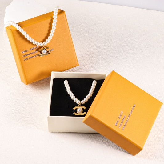 Women's Fashion Diamond Pearl Necklace
