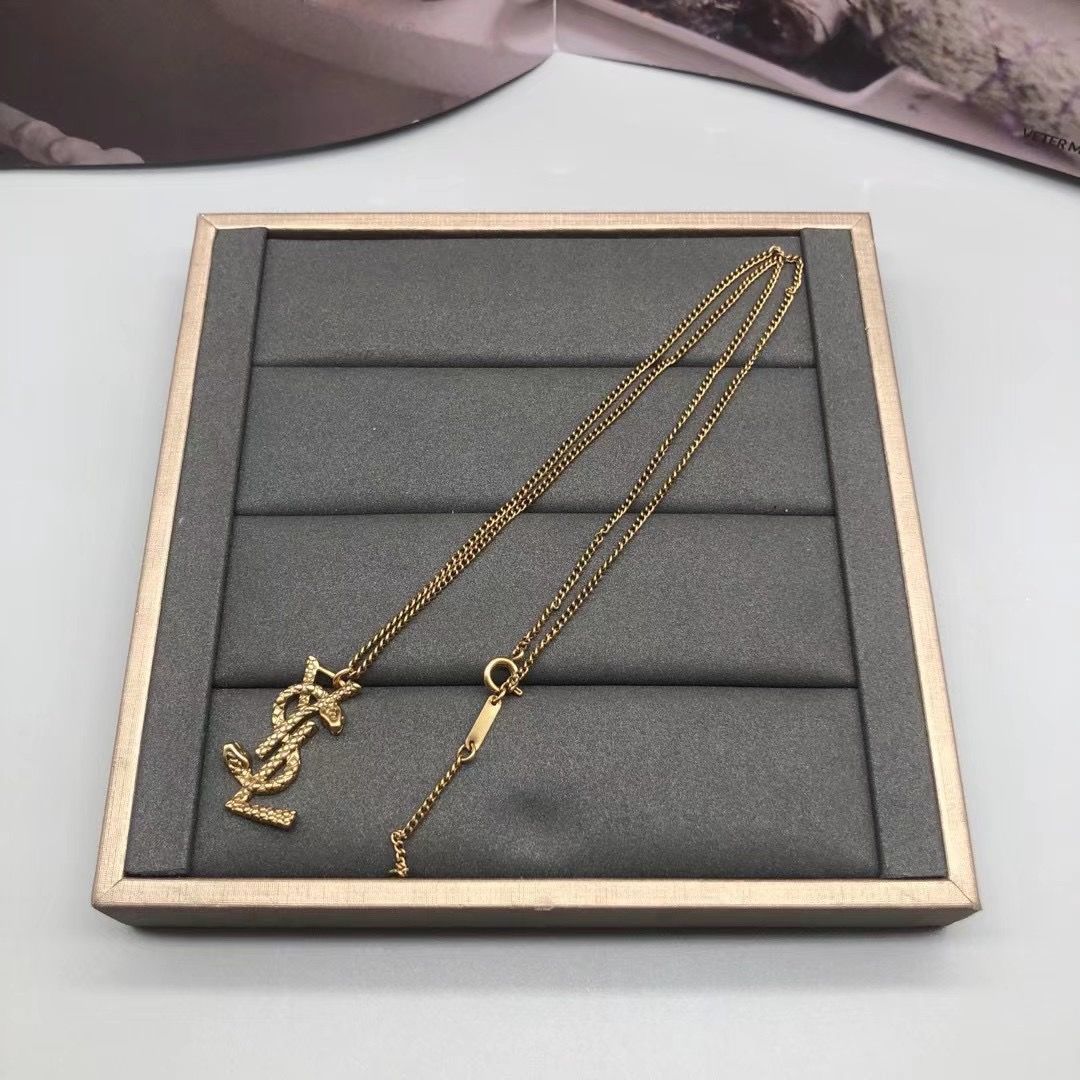 Women's Fashion Titanium Steel Necklace