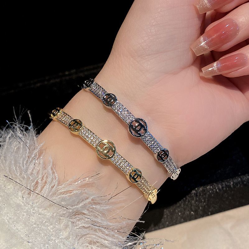 Light luxury starry sky fashion versatile Bracelet