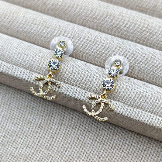 Fashionable women's pendant Earrings