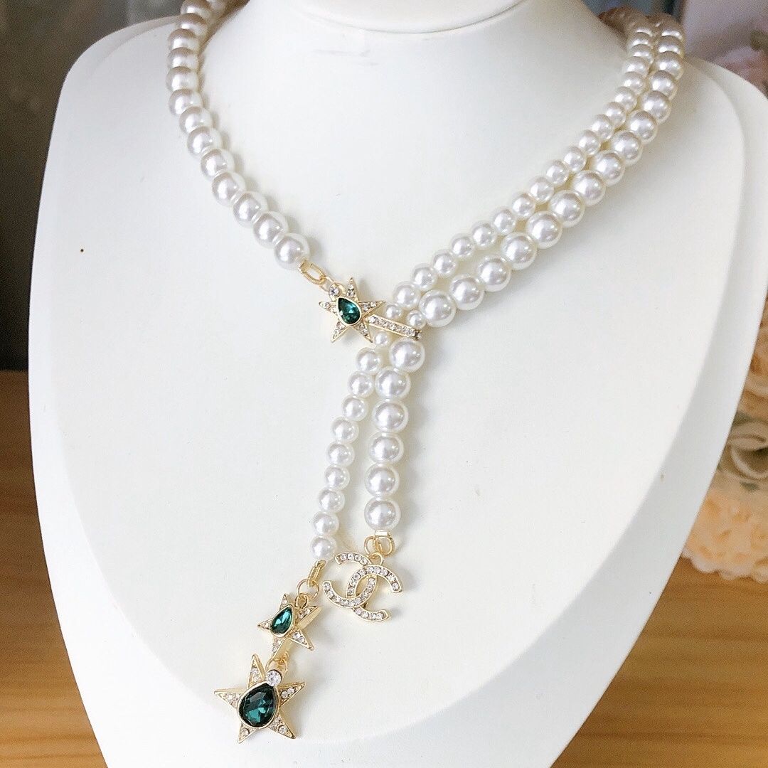 Women's light luxury fashion high-end jewelry Necklace