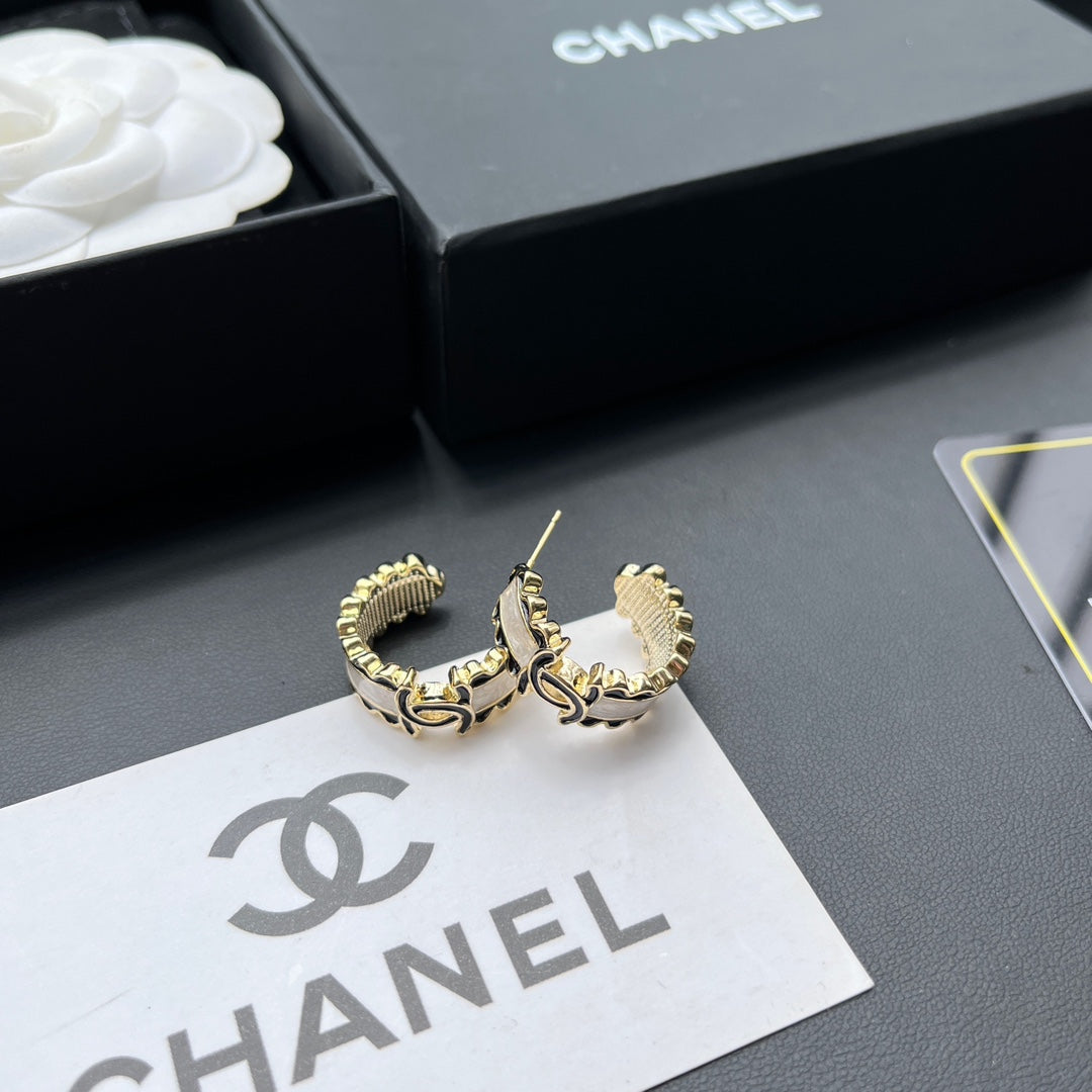 Limited Edition High-end Letter Earrings