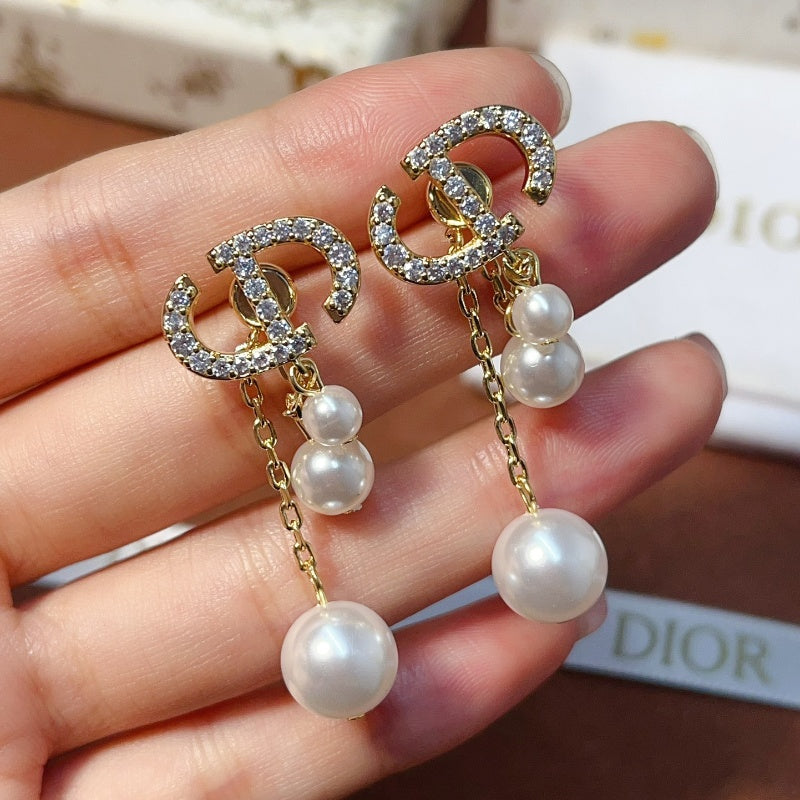 Women's Fashionable Tassel Titanium Steel Earrings