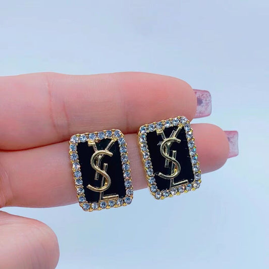 Women's earrings high-end jewelry