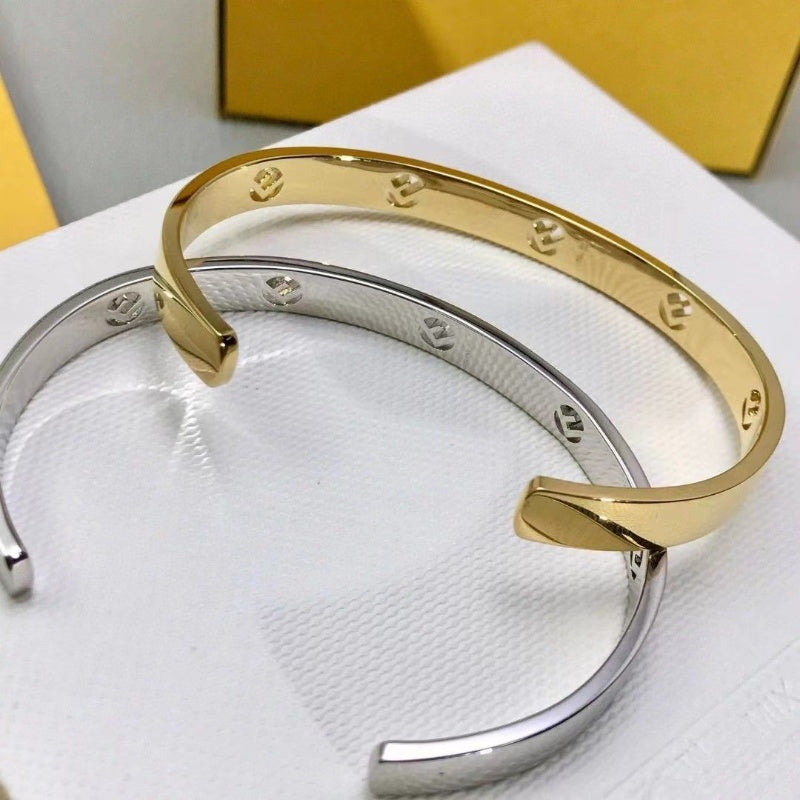 New Fashion Women's Starry Sky Bracelet