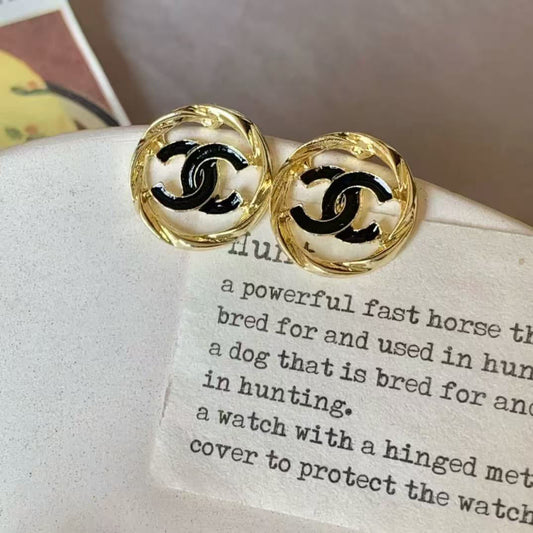 High-end, Elegant and Exquisite Women's Earrings