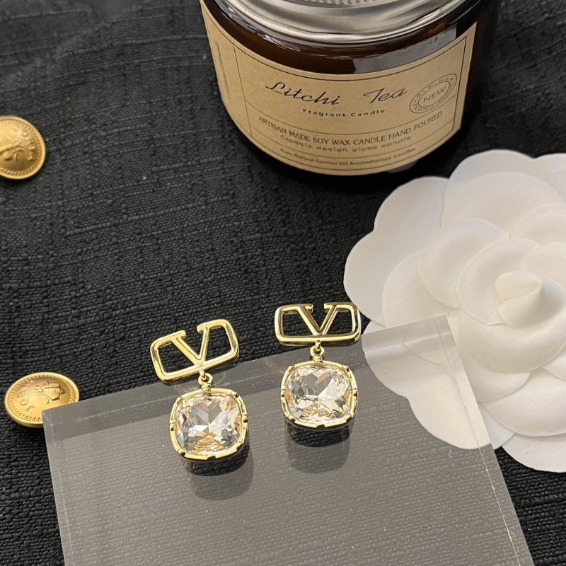 Luxury Fashion Gemstone Earrings for Women