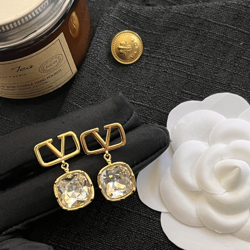 Luxury Fashion Gemstone Earrings for Women