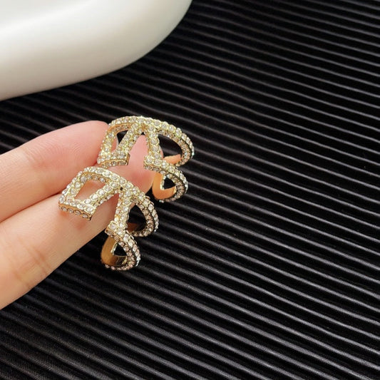 Women's Fashion High-end Pearl Jewelry Earrings